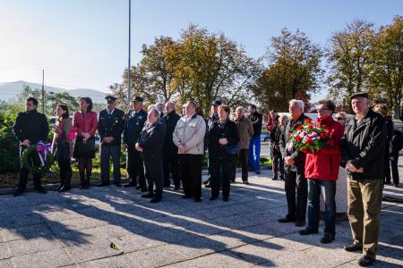 Komemoracija pri spomeniku na Kozini 1